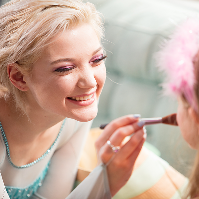 Ice Queen is an expert at makeup — have her make up your little one with The Princess Party Co.